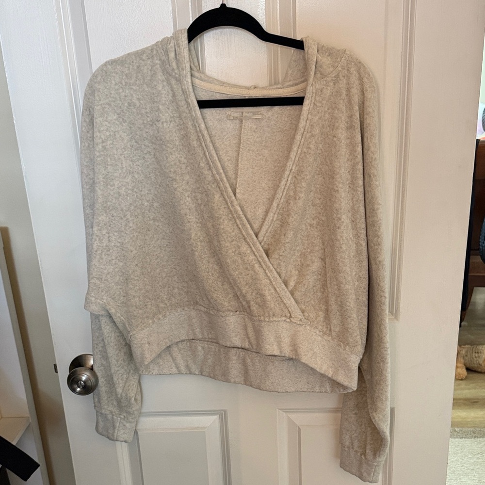 Urban Outfitters Cream V-Neck Sweater
